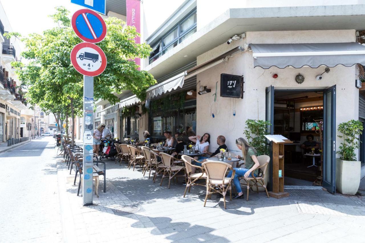 Joseph Tlv